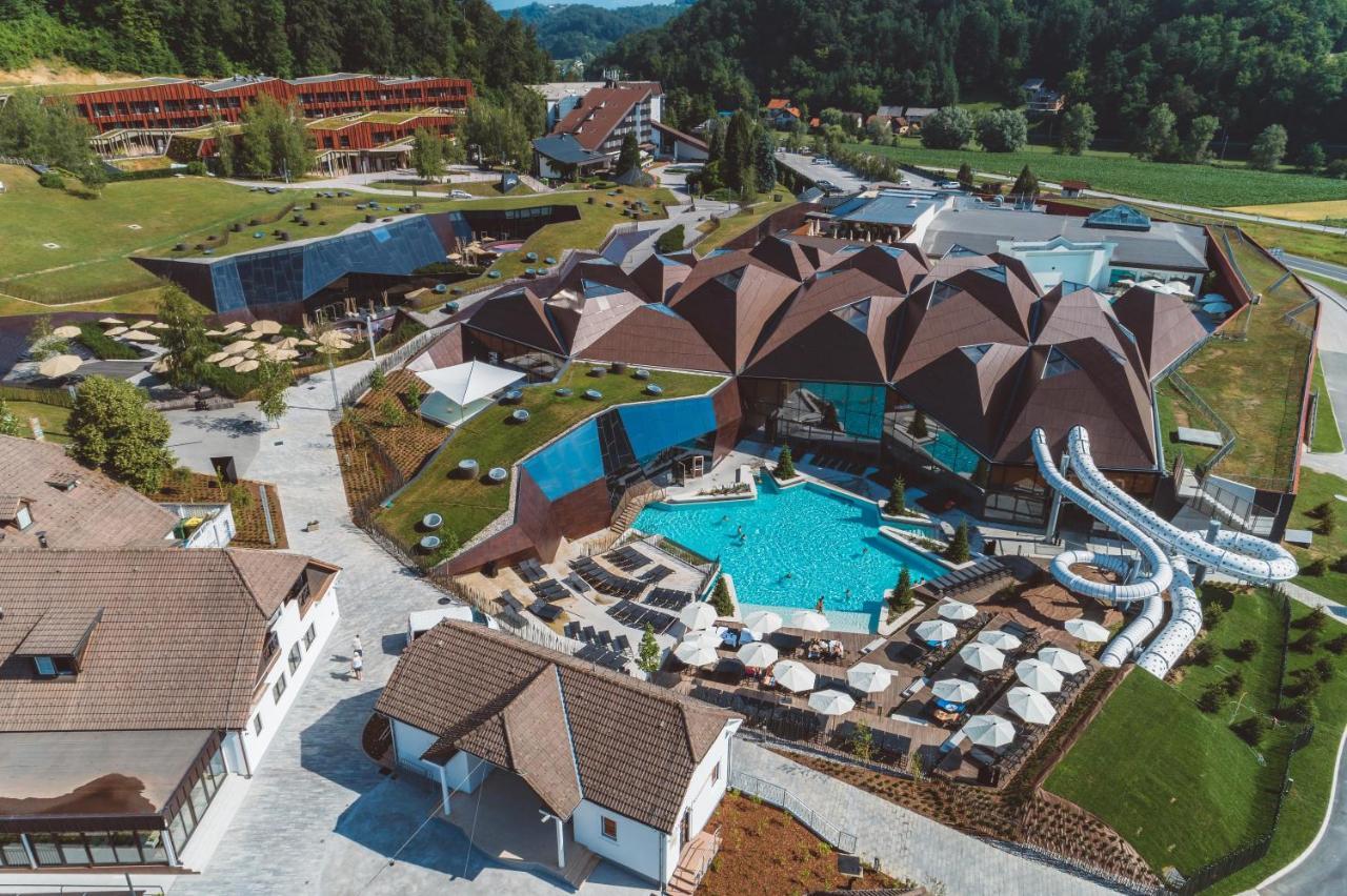 بوتْشيترتيك Terme Olimia - Aparthotel Rosa المظهر الخارجي الصورة