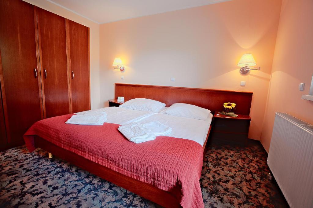 بوتْشيترتيك Terme Olimia - Aparthotel Rosa المظهر الخارجي الصورة